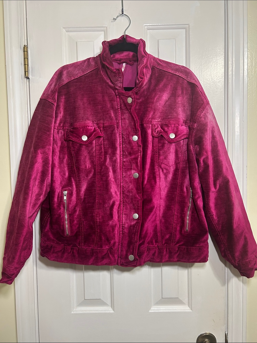 Free People Velvet Trucker Jacket - Magenta, Size XS/S
